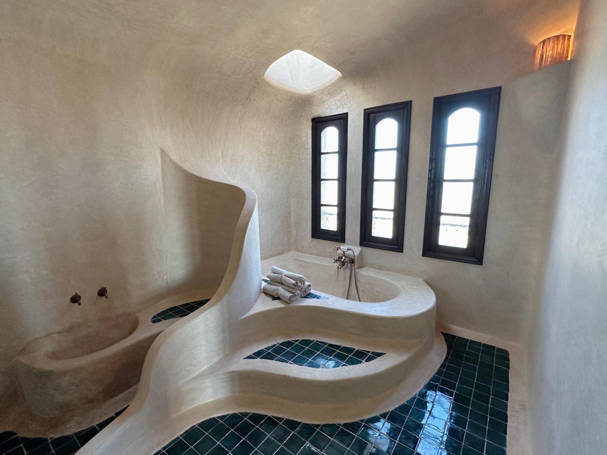 Dar Omnia Hotel Szavíra Kültér fotó