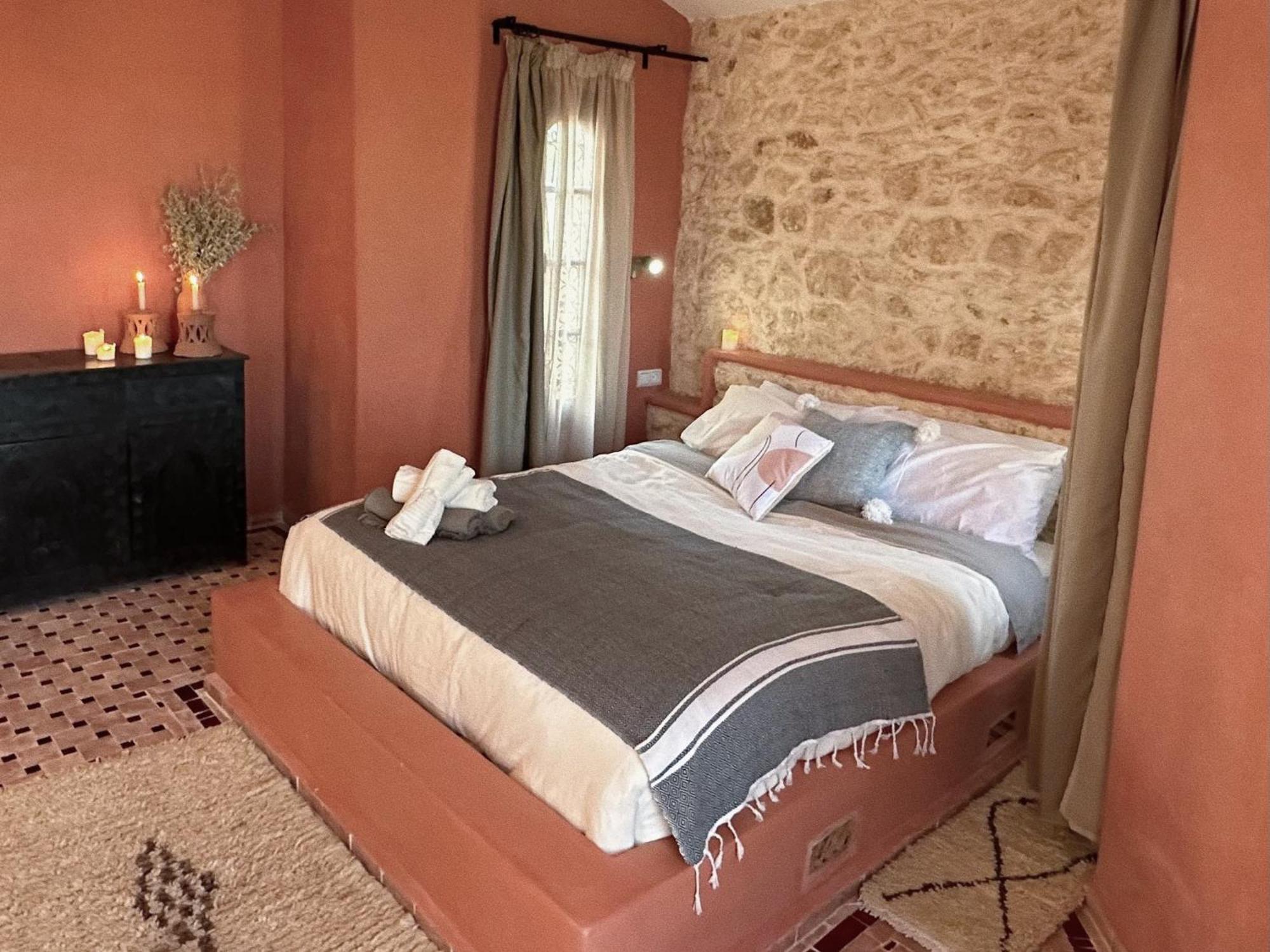 Dar Omnia Hotel Szavíra Kültér fotó